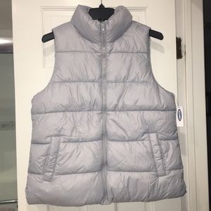 Old Navy - Gray Puffy Vest